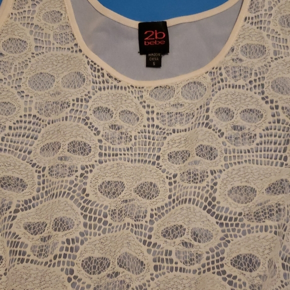 Skull lace tank top (white) - Picture 3 of 4